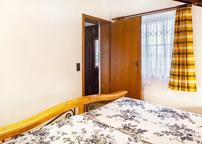 Hufenus Apartamento *